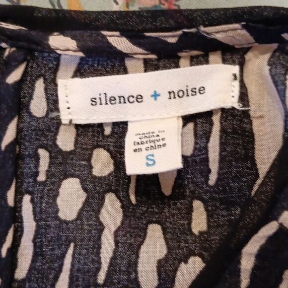 Silence + Noise Urban Outfitters Mini Dress. Whimsygoth, Beachy, Relaxed Mobwife - Picture 7 of 10